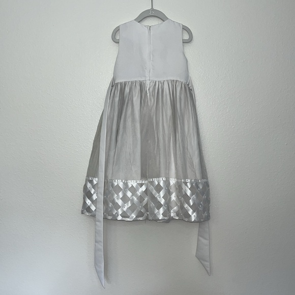 Cinderella Girl Special Occasion Party Dress Pearl embellish belted Sz 5 - Picture 13 of 14